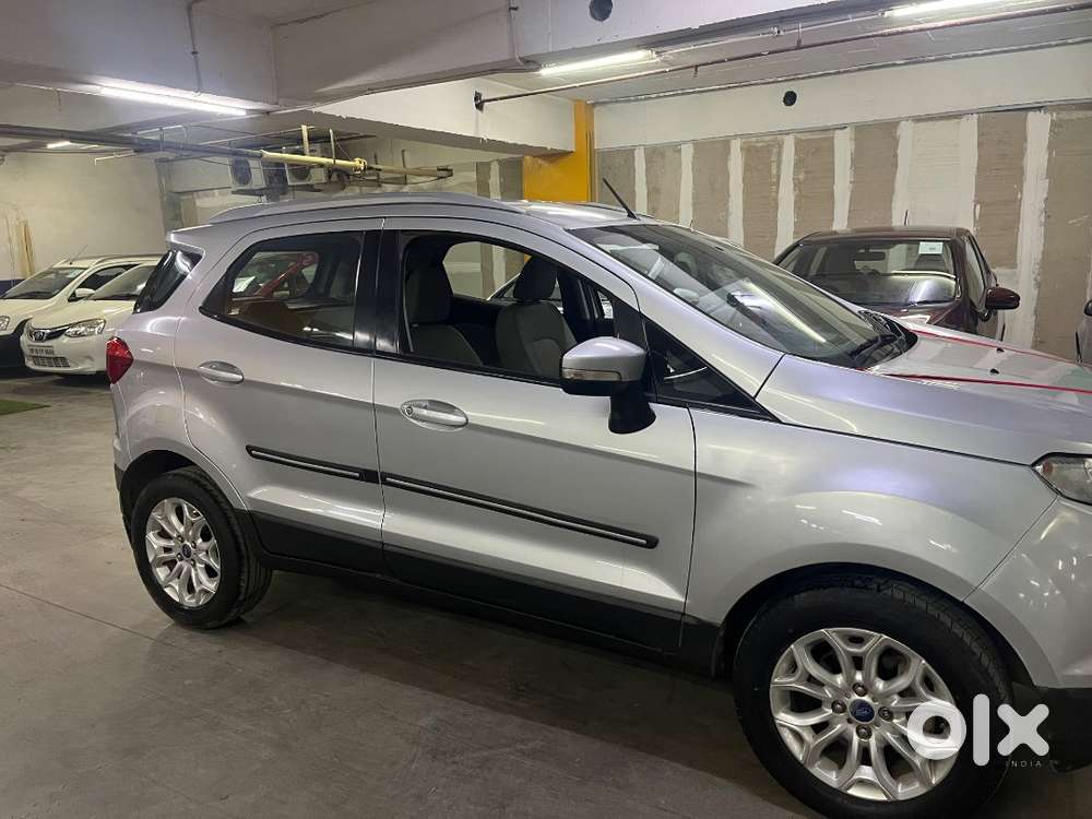 Ford Escort 1.8 2015 Cng