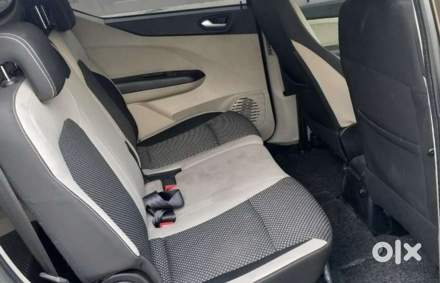 Renault Triber Rxl, 2022, Petrol