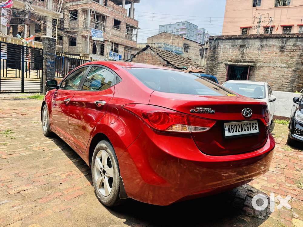 Hyundai Elantra 1.8 Sx Mt, 2013, Petrol