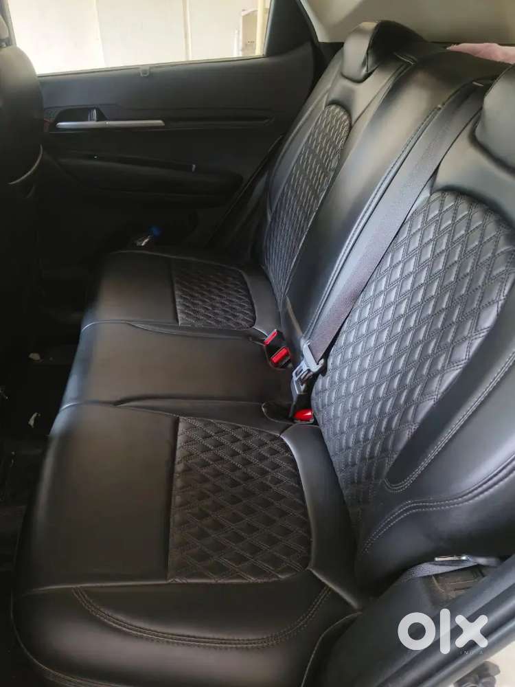 Kia Sonet Htk 2025