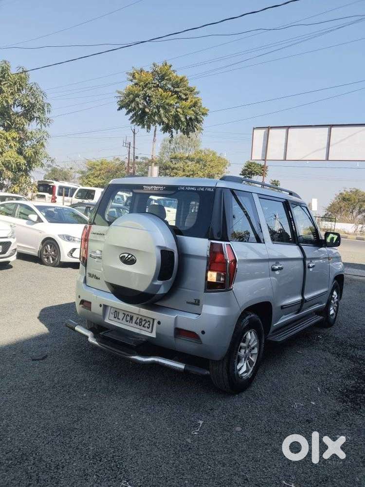 Mahindra Tuv 300 T8 Amt (automatic), 2016, Diesel