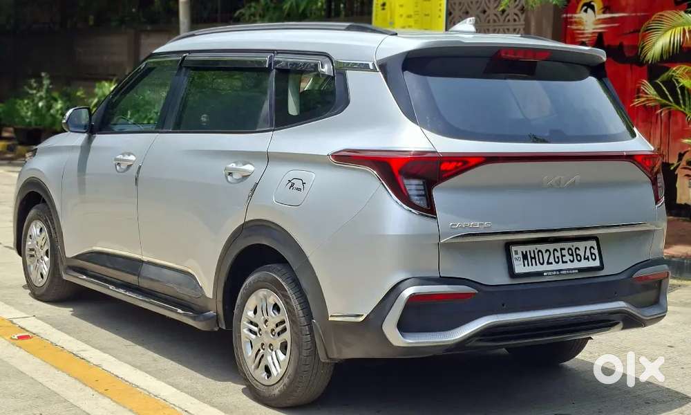 Kia Carens Prestige 2024