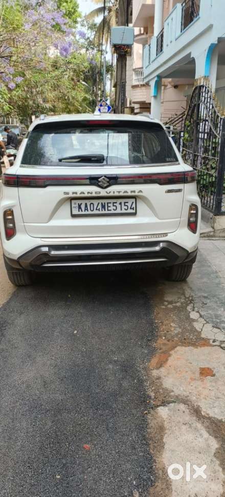 Maruti Suzuki Grand Vitara Smart Hybrid Alpha, 2024, Petrol