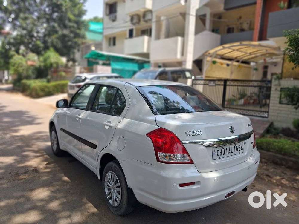 Maruti Suzuki Swift Dzire 1.2 Vxi Bsiv, 2012, Petrol