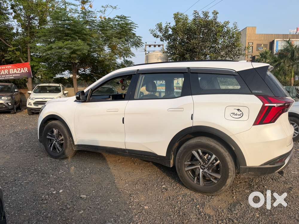 Mahindra Xuv700 Petrol 2024