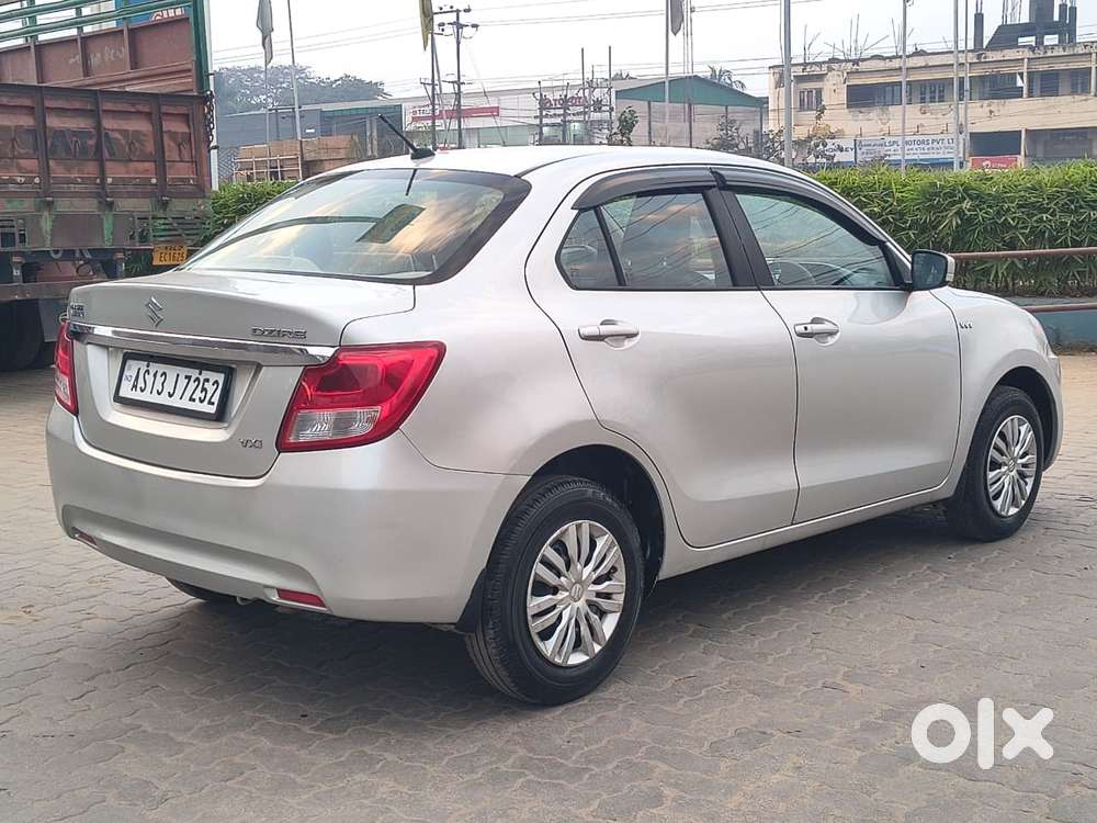 Maruti Suzuki Dzire 1.2 Vxi, 2018, Petrol