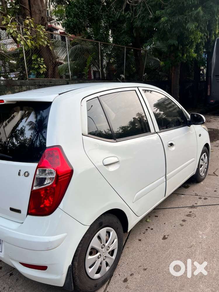 Hyundai I10 Sportz At  2nd Owner  Petrol  No Work  Take & Drive