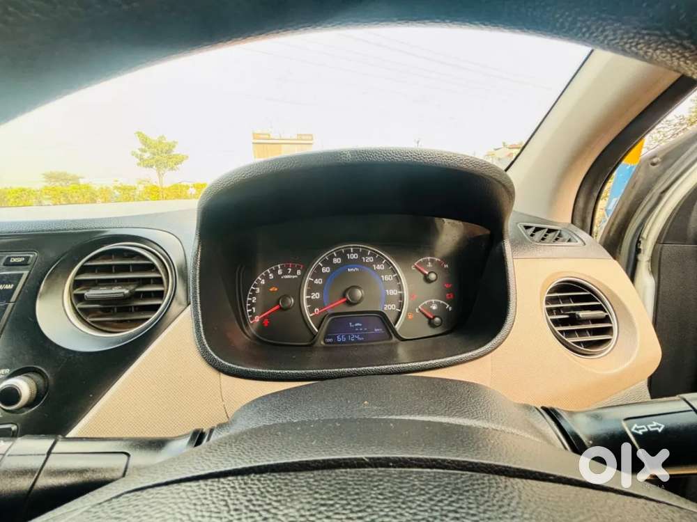 Hyundai Grand I10 1.2 Kappa Sportz Option, 2016, Petrol