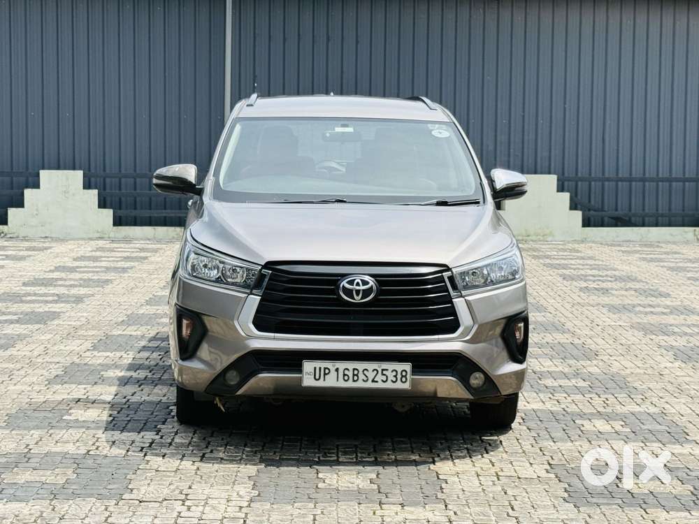 Toyota Innova Crysta 2.8 Gx At, 2017, Diesel