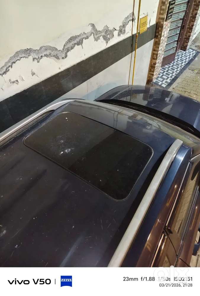 Hyundai Venue Petrol Manual 2021