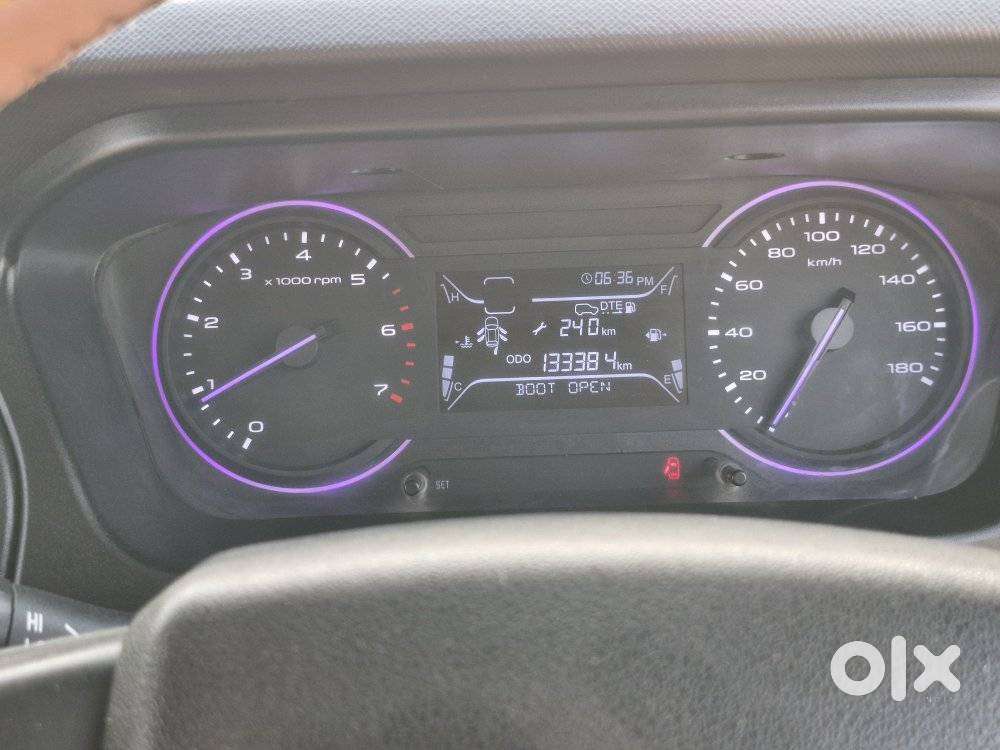 Mahindra Marazzo M2 8str, 2023, Diesel