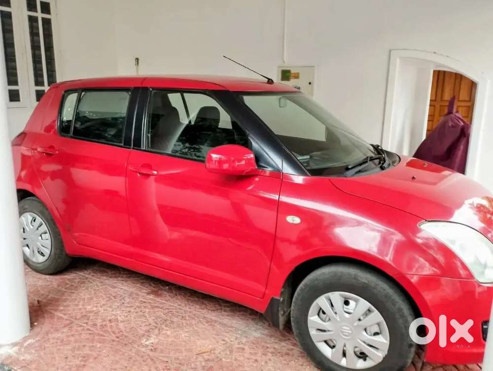Well Maintained Maruti Swift Lxi 2010