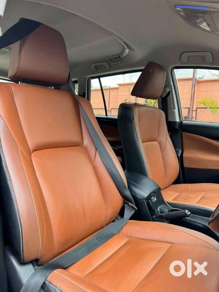 Toyota Innova Crysta 2.8z Automatic, 2018, Diesel