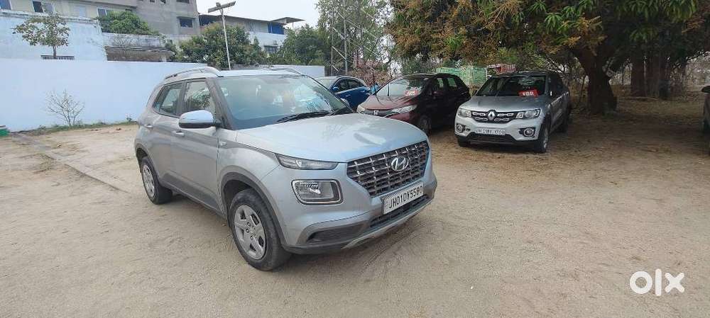 Hyundai Venue S 1.2 Petrol, 2020, Petrol