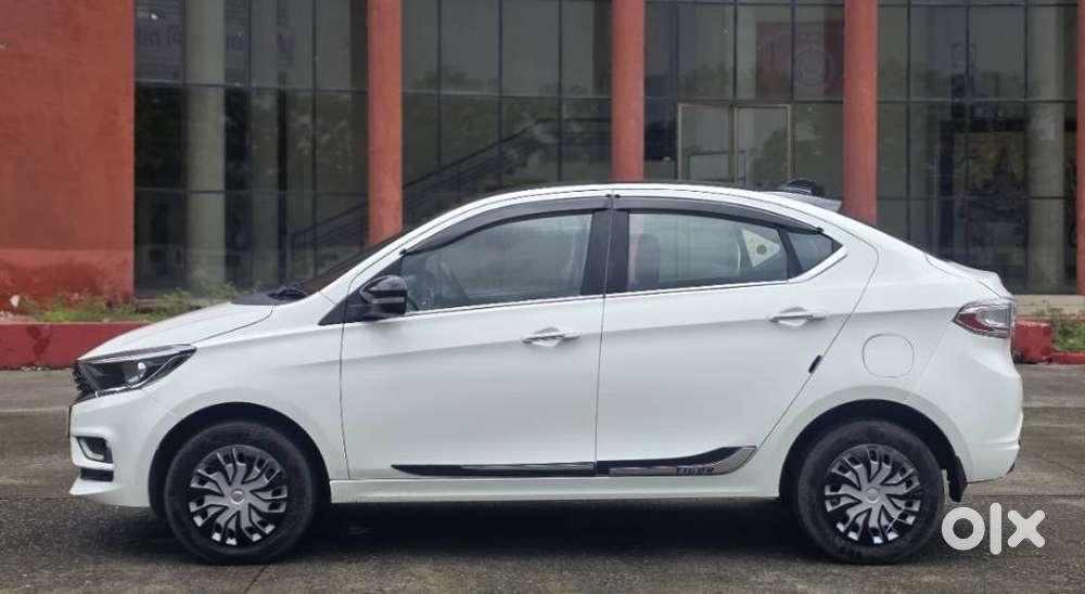 Tata Tigor 1.2 Revotron Xz Plus Cng Dual Tone, 2023, Cng & Hybrids