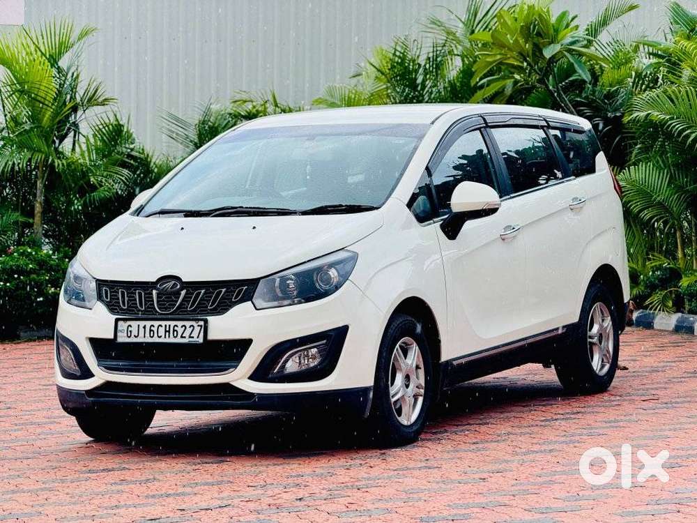 Mahindra Marazzo M6 8str, 2019, Diesel