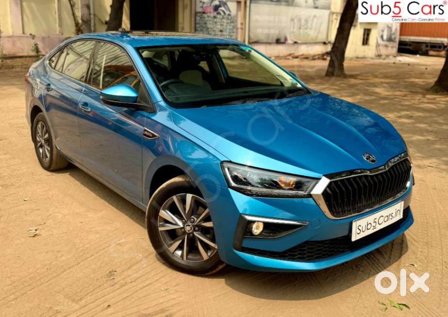 Skoda Slavia 1.0 Tsi Style At, 2023, Petrol