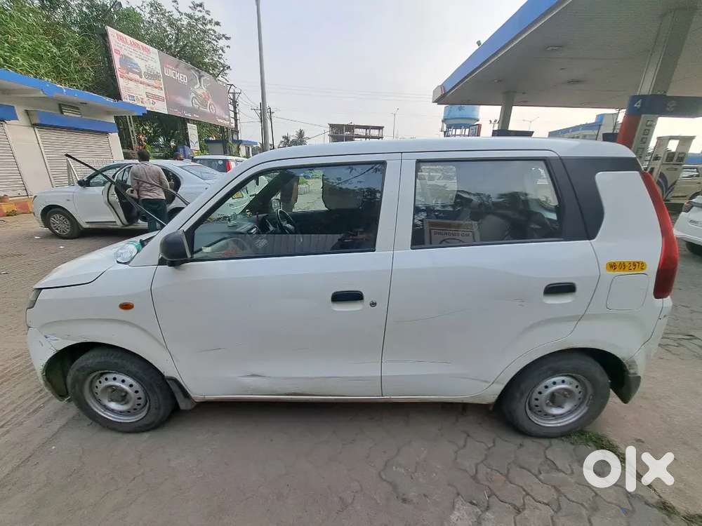 Self Driven Commercial Cab