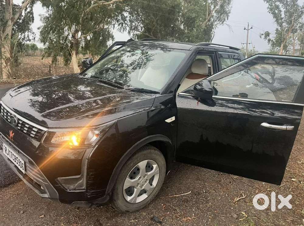 Mahindra Xuv300 2022 Diesel 38500 Km Driven
