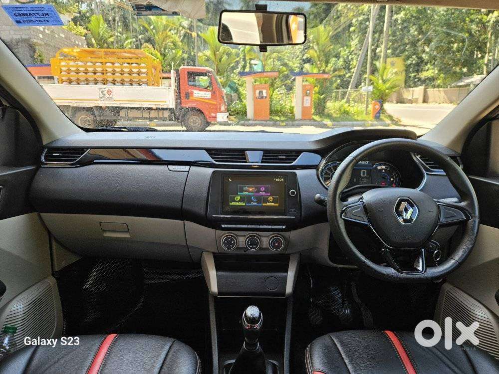 Renault Triber Rxt, 2020, Petrol