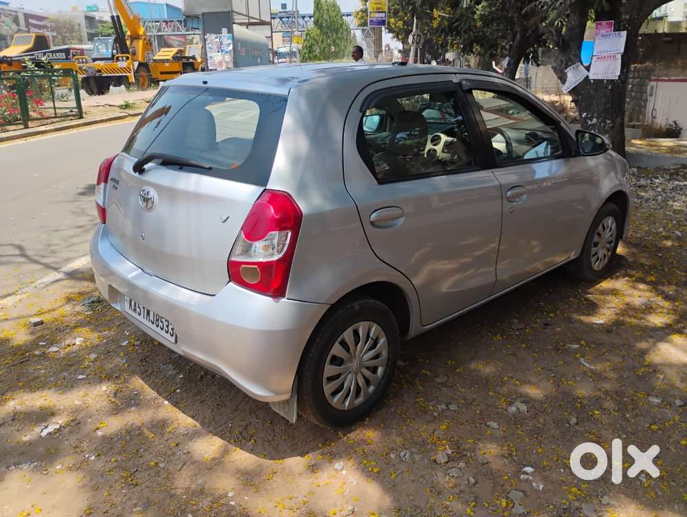 Toyota Etios 2010-2012 V, 2016, Petrol