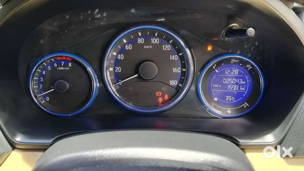 Honda Amaze, 2016, Petrol