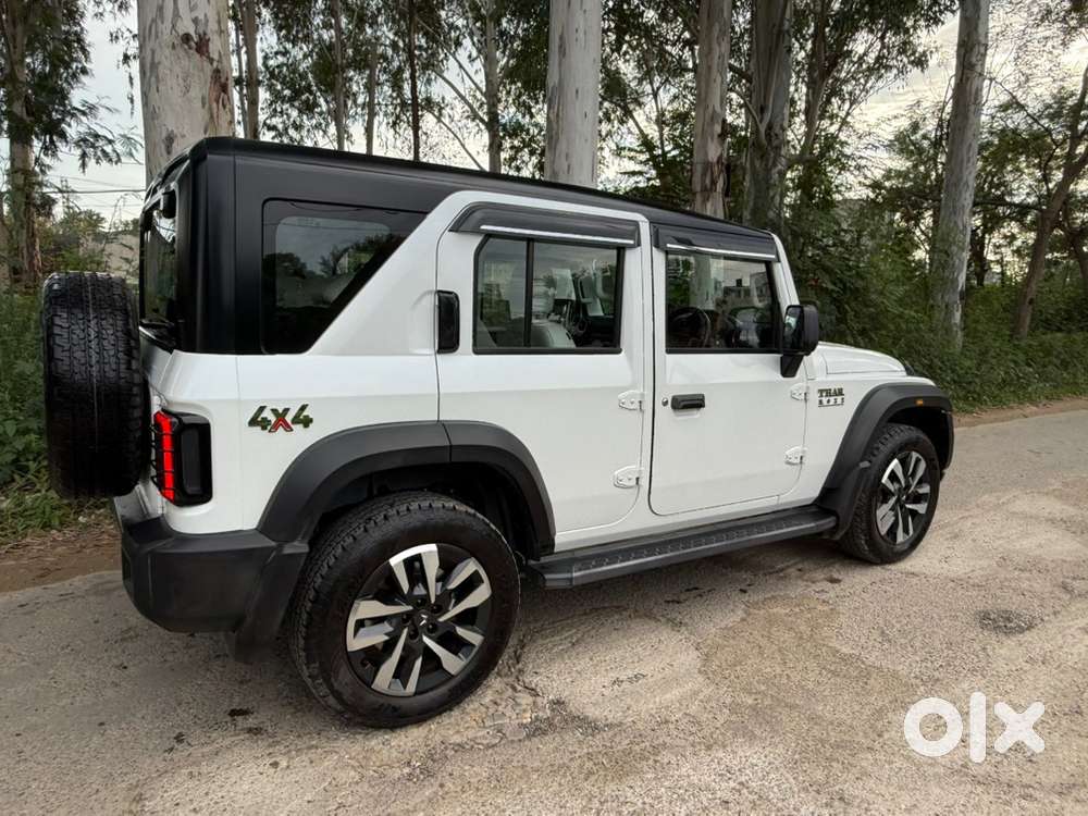 Mahindra Thar Roxx Diesel 2025