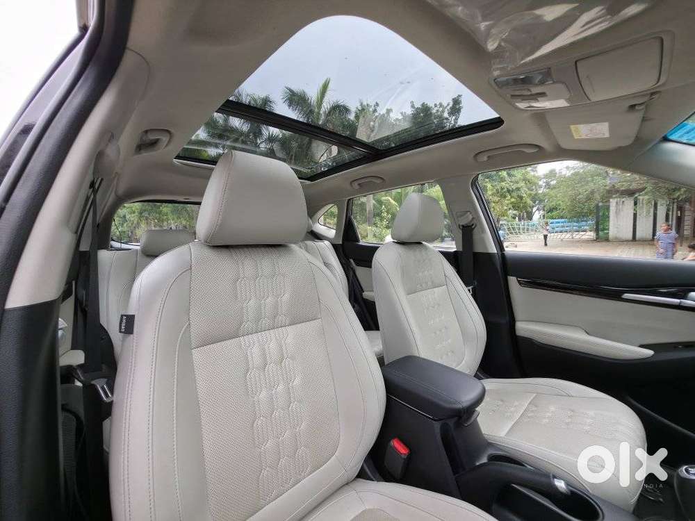 Kia Seltos Htx 1.5 Petrol Mt, 2024, Petrol