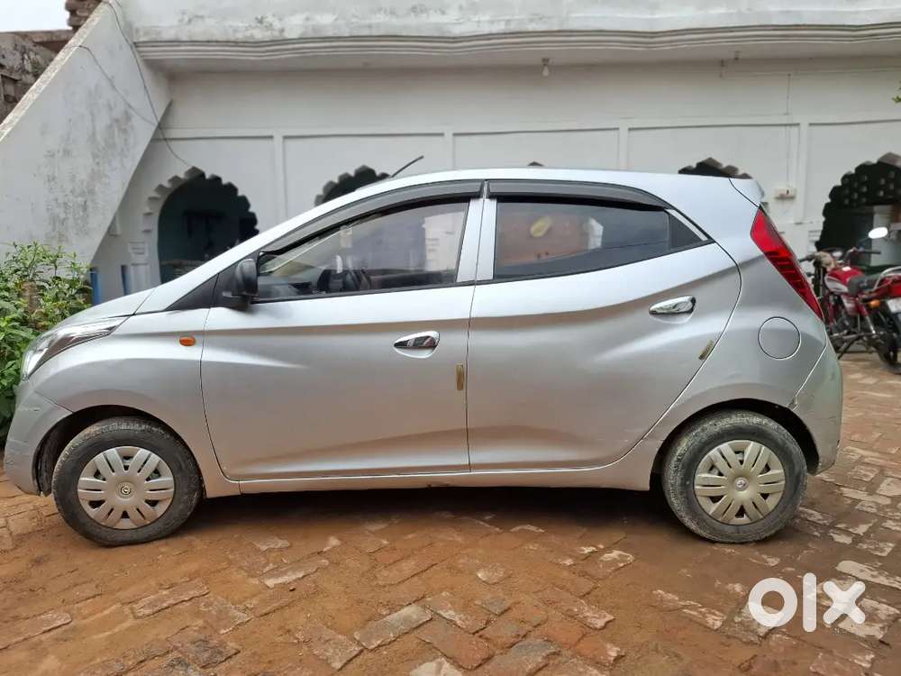 Hyundai Eon 2017 Petrol 89000 Km Driven