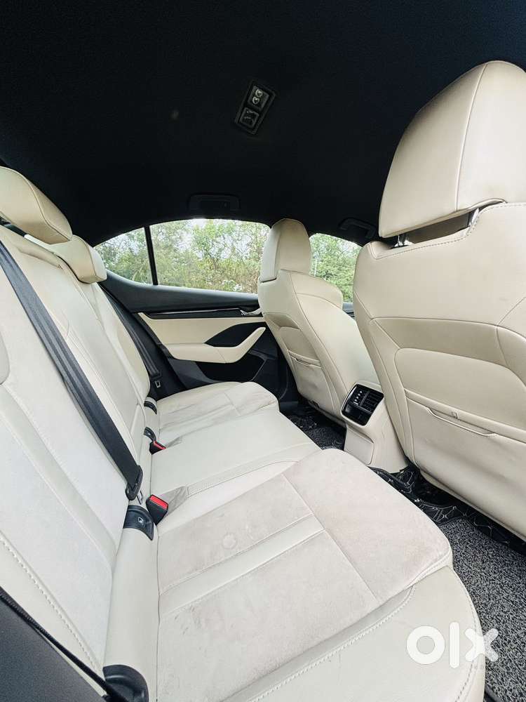 Skoda Octavia 2.0 Style Tsi At, 2021, Petrol