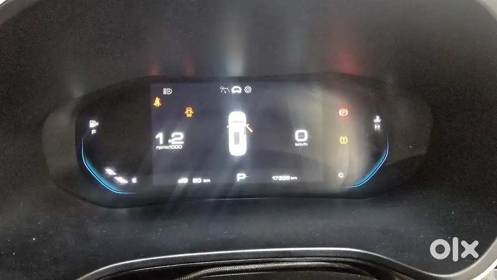 Mg Hector Plus Savvy 2023 With Low Kms Pristine Condition