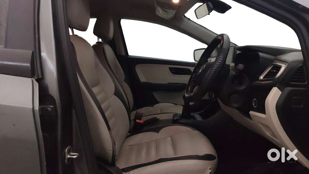 Tata Altroz 1.2 Xt, 2022, Petrol