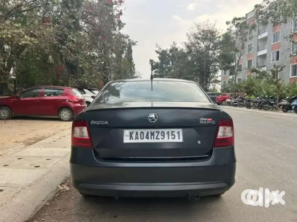 Skoda Rapid Turbo Petrol Automatic Matte Edition
