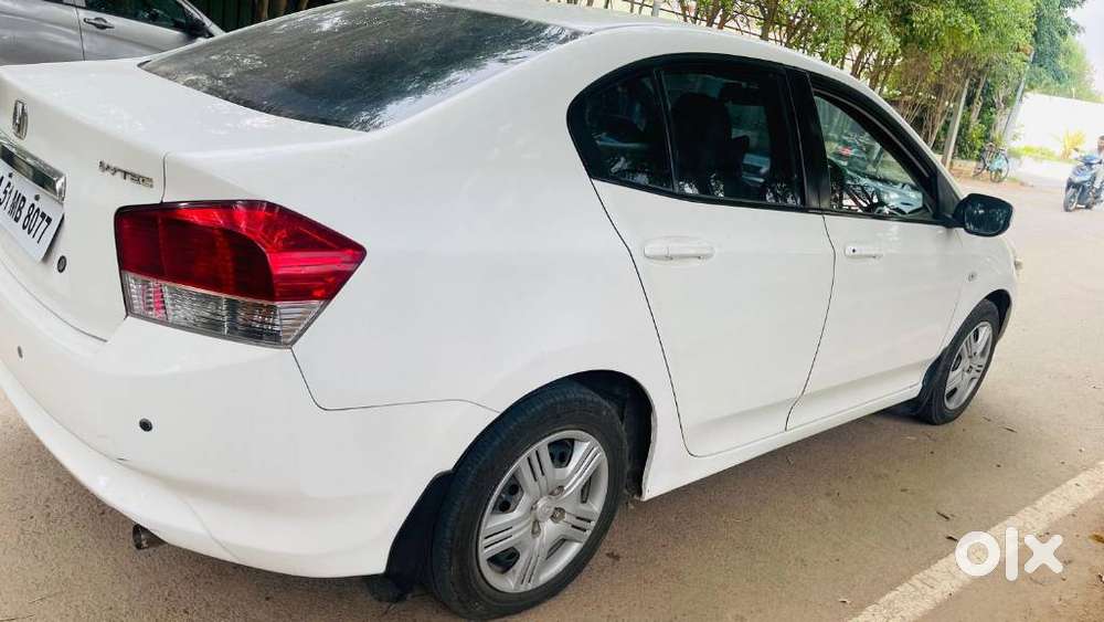 Honda City, 2011, Petrol