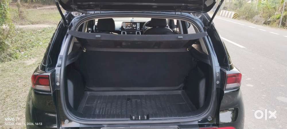 Kia Sonet, 2022, Petrol