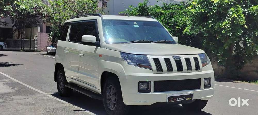 Mahindra Tuv 300 T10, 2020, Diesel