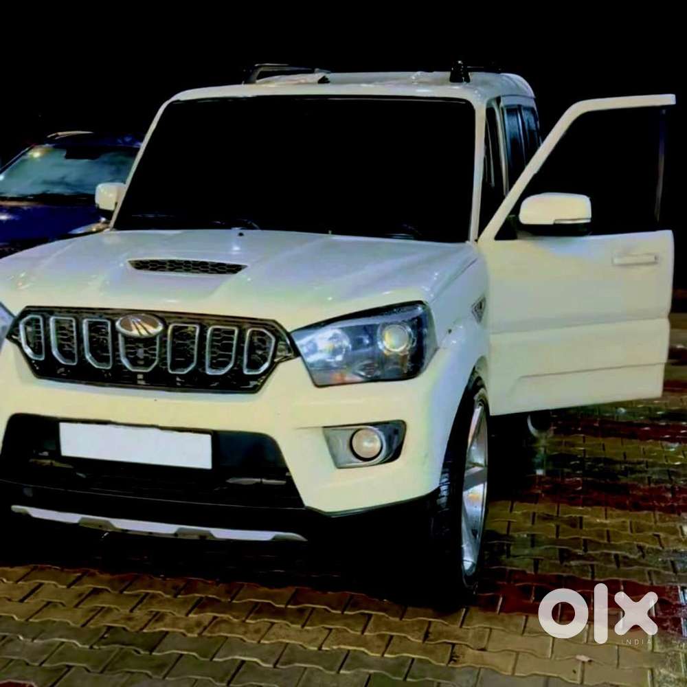 Mahindra Scorpio 2014