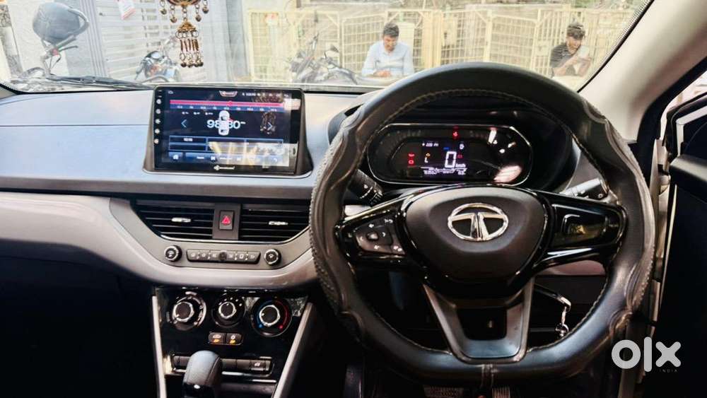 Tata Nexon Petrol Well Maintained