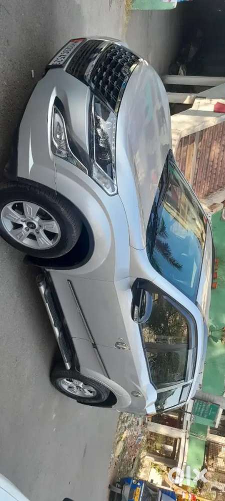 Mahindra Xuv 500 W6 Mh Reg