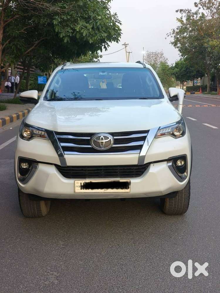 Toyota Fortuner 4x2 At 2.8 Diesel, 2018, Diesel