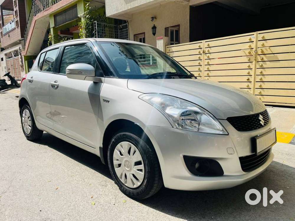 Maruti Suzuki Swift Vxi + Manual, 2011, Petrol