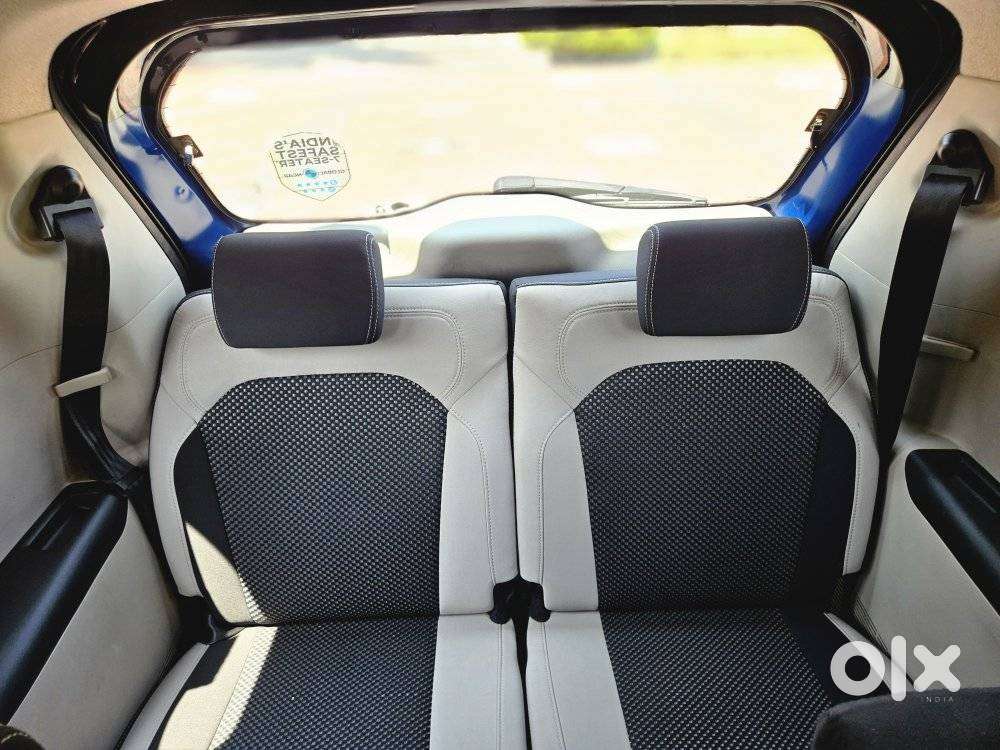 Renault Triber Rxz, 2022, Petrol