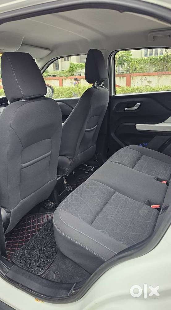 Tata Punch 1.2 Revotron Creative Ira Pack Amt, 2022, Petrol