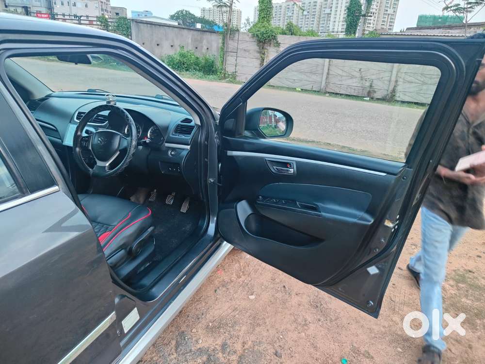 Maruti Suzuki Swift Zdi Plus, 2017, Diesel