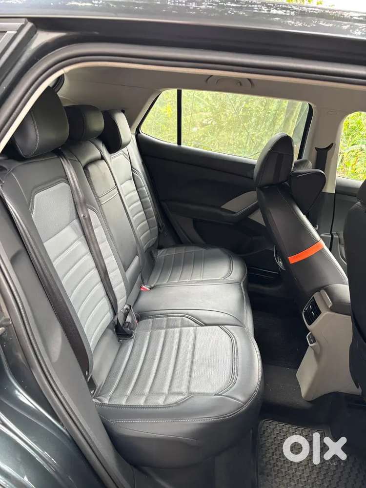 Skoda Kushaq 2022 At Nov. Warranty & Service Package Till 2028 Nov