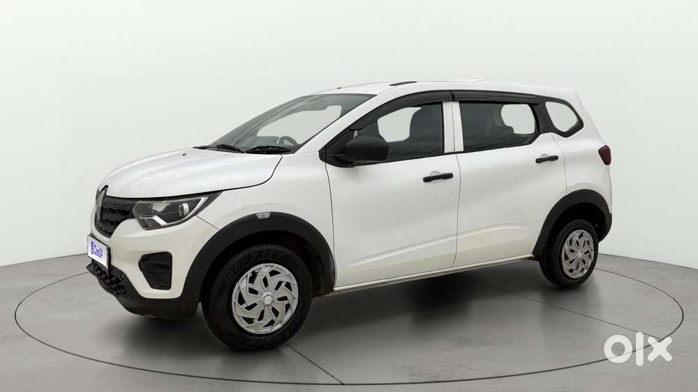 Renault Triber 1.0 Rxe, 2020, Petrol