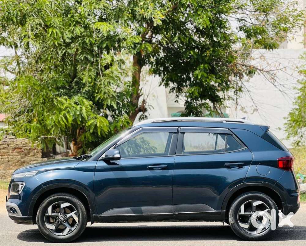 Hyundai Venue S Turbo Dct, 2020, Petrol