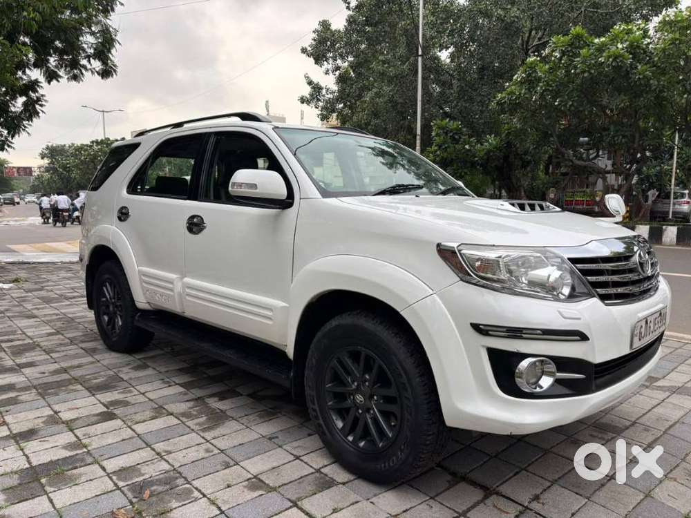 Toyota Fortuner 4x4 At, 2015, Diesel