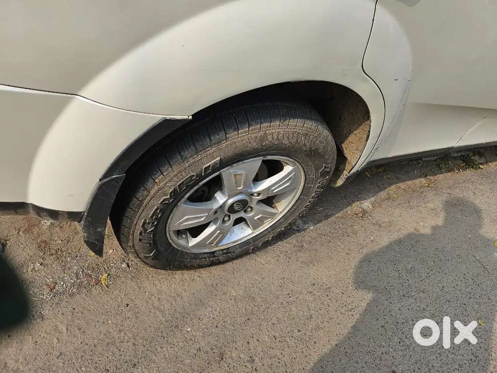 Mahindra Xuv500 2012 Orijna Condtion Brokr Phon Nhi Kare