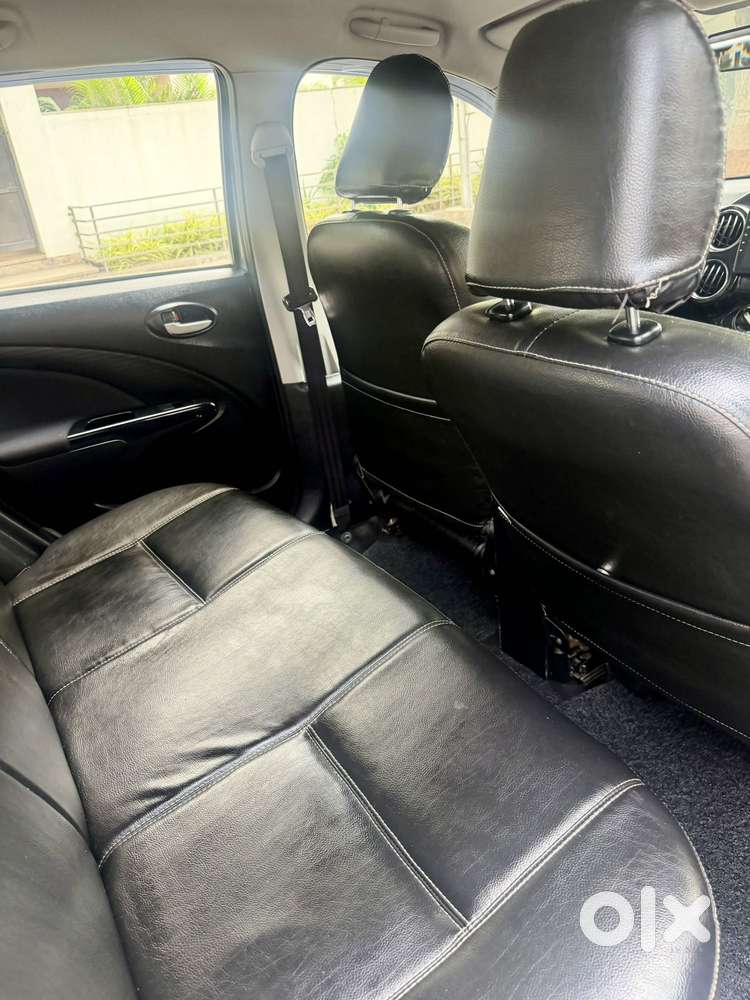 Toyota Etios Cross 1.5l V, 2015, Petrol